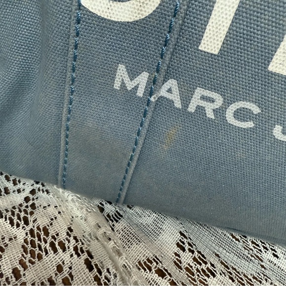 Marc Jacobs Medium Light Blue Tote Bag - Picture 4 of 16